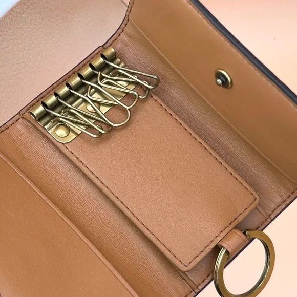 Coach Floral Print 6 Ring Key Case B4/Chalk Crossgrain Leather - Picture 7 of 14